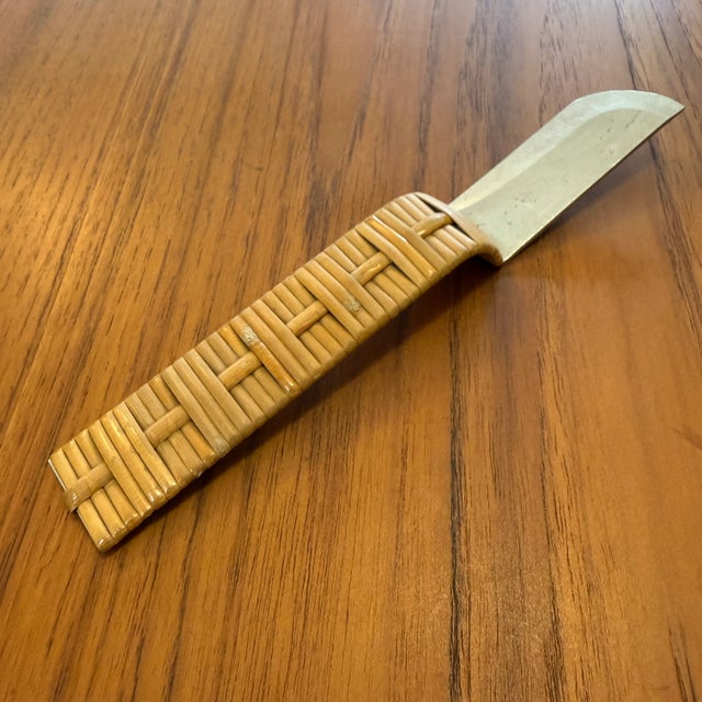 Mid-Century Modern 1930s Russel Wright Aluminum + Caned Handle Cheese Knife for Raymor For Sale - Image 3 of 10