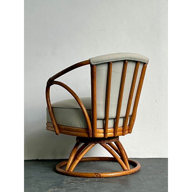 Heywood-Wakefield Vintage 1950s Heywood Wakefield Bent Rattan Swivel Chair For Sale - Image 4 of 12
