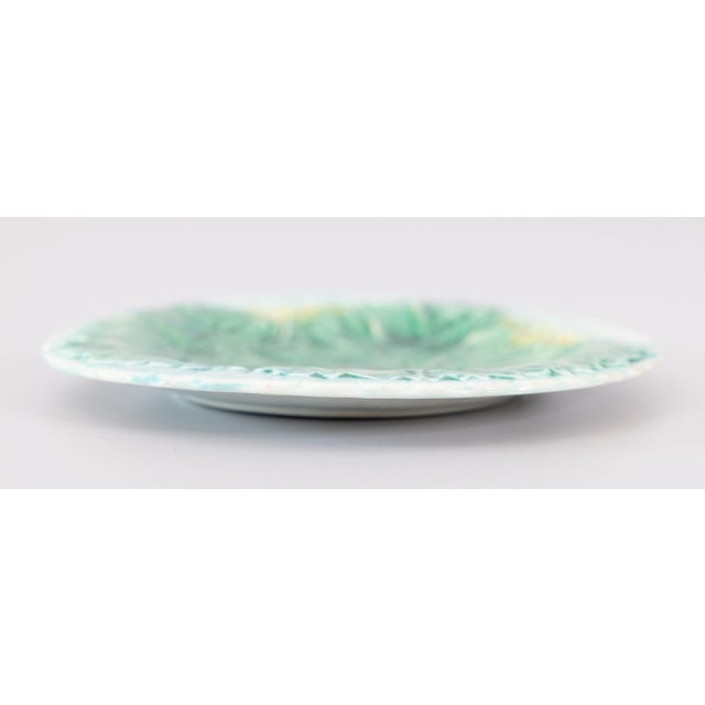 19th Century English Majolica Turquoise & Green Begonia Leaf Plate For Sale - Image 4 of 7
