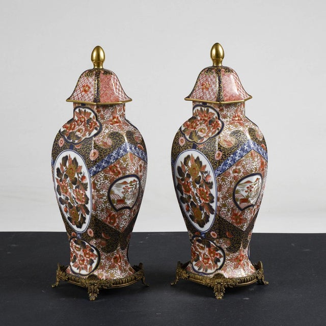 Chinese Ceramic Potiche Vases with Metal Bases, 1990, Set of 2 For Sale - Image 4 of 10