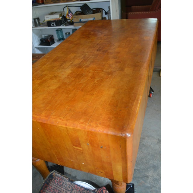 1960s Vintage Rustic Maple Wooden 5' Butcher Block Table - Double Dovetailed - Island - Farmhouse Kitchen For Sale - Image 4 of 12