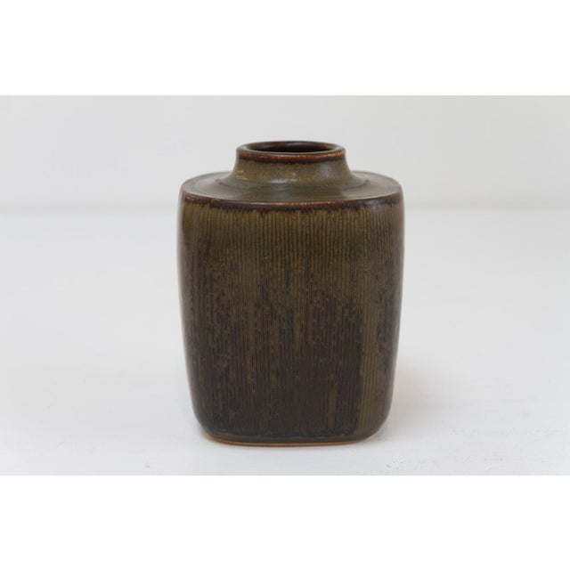 Danish Green Stoneware Vase by Valdemar Petersen for Bing & Grondahl, 1950s For Sale - Image 18 of 18