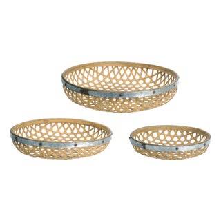 Round Woven Bamboo Tray with Galvanized Metal Accent (Set of 3) For Sale