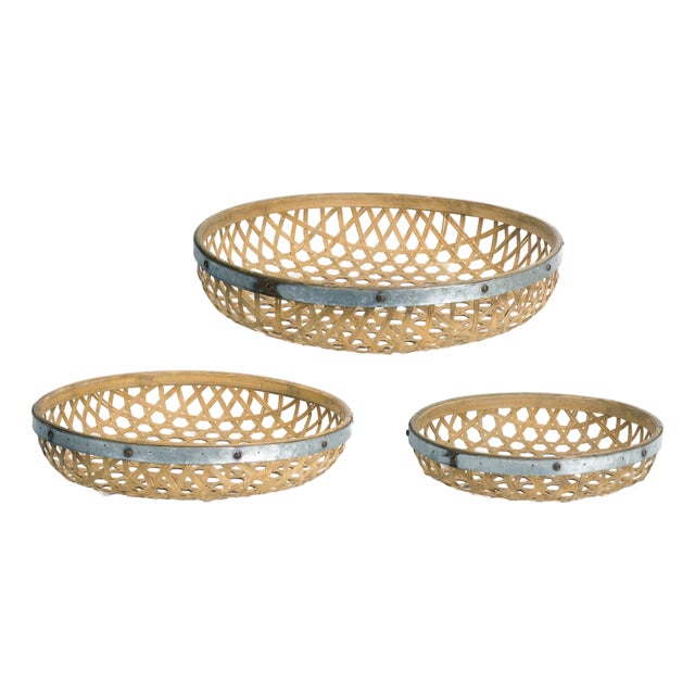 Round Woven Bamboo Tray with Galvanized Metal Accent (Set of 3) For Sale