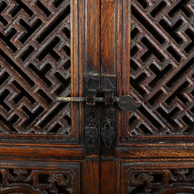 Mid 20th Century Vintage Chinese Huali Rosewood Carved Two-Door Tabletop Cabinet With Drawers For Sale - Image 5 of 9
