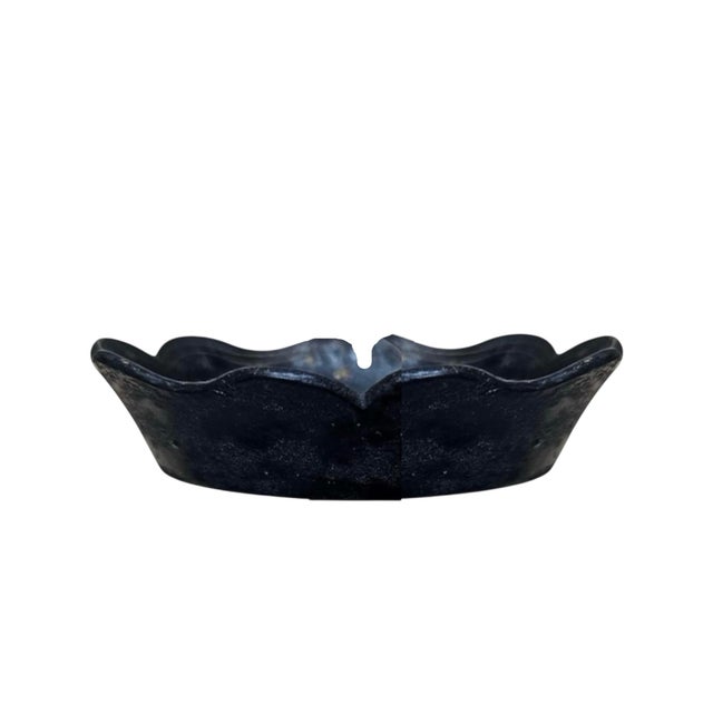 A charming, antique papier-mâché dish. Features hand painted Chinoiserie style figures on a black ground. Made of papier-...