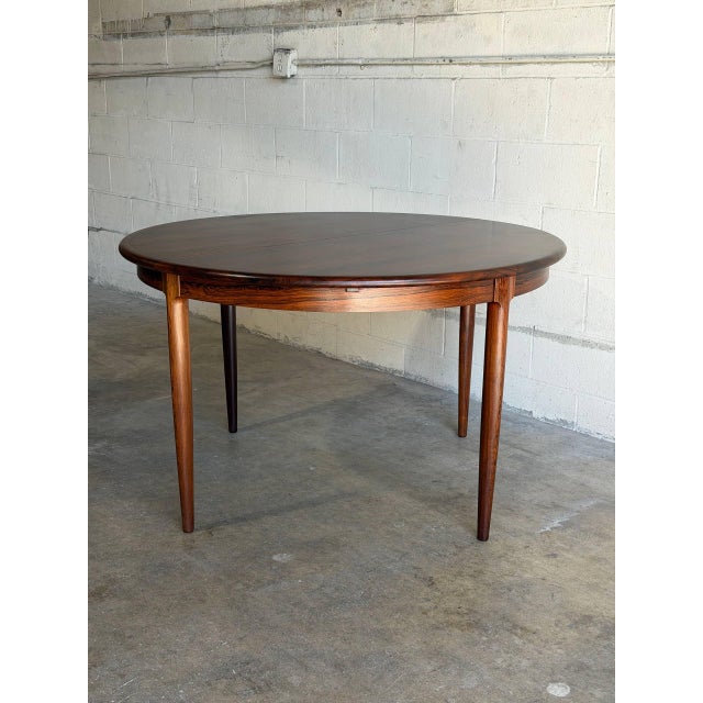 In Style of J.l. Møller Rosewood Dining Table Oval Extendable Wooden Furniture Mid-Century Modern Denmark 1960s For Sale - Image 4 of 13