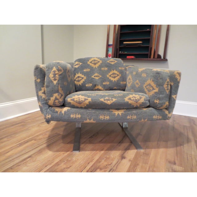 1970s 1970 Founders Vintage Lounge Chair with Chrome Base For Sale - Image 5 of 7