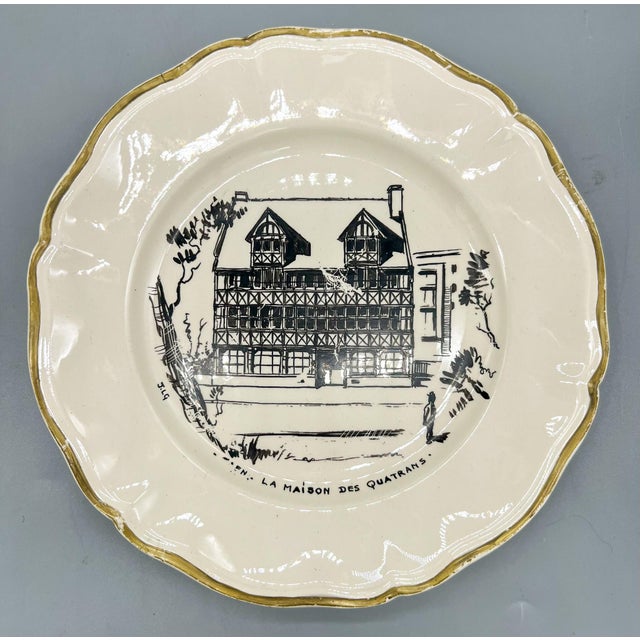 De Sarreguemines Early 20th C. French “Le Folklore” Hand-Painted Sarreguemines Plates – Country French / Provincial For Sale - Image 4 of 9