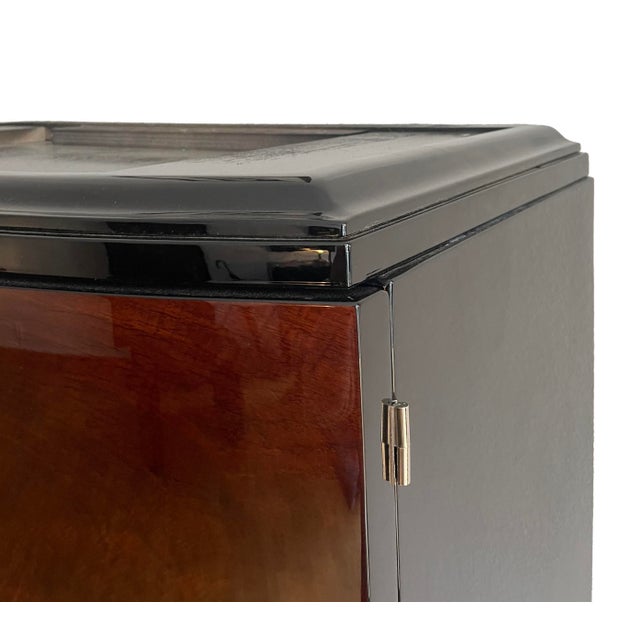 Art Deco Walnut Bar Cabinet, 1930 For Sale - Image 6 of 18