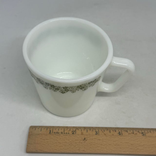 1970’s Pyrex Corelle Corning Crazy Daisy Green White 8oz Milk Glass Mugs Cups - Set of 3 For Sale - Image 11 of 12
