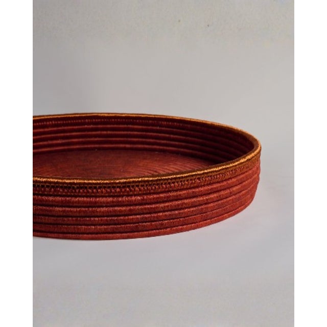 Large Scale hand woven Tray with Copper Edge Detail This oversized decorative tray is a masterpiece of Colombian...