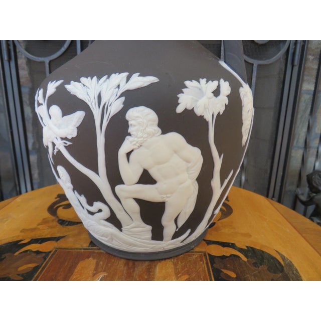 Antique Wedgwood Black Jasperware 10" Portland Vase Peleus & Thetis Phrygian Cap For Sale - Image 11 of 18