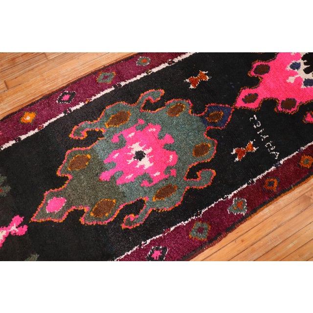 Late 20th Century Late 20th Century Wild Bohemian Turkish Runner - 3'3" x 9'7" For Sale - Image 5 of 6