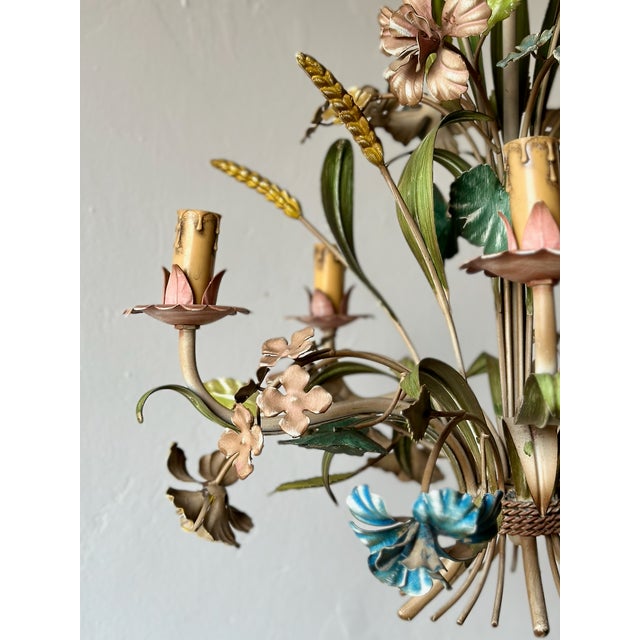 French Polychrome Floral and Wheat Tole 5-Light Chandelier, 1960s For Sale - Image 11 of 18