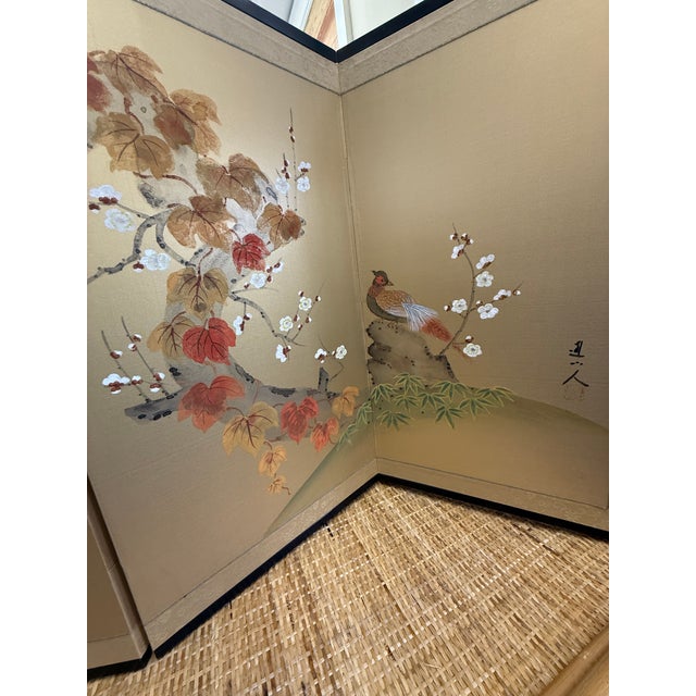 Vintage Chinese Handpainted and Signed Silk Screen, 4 Panels For Sale - Image 4 of 12