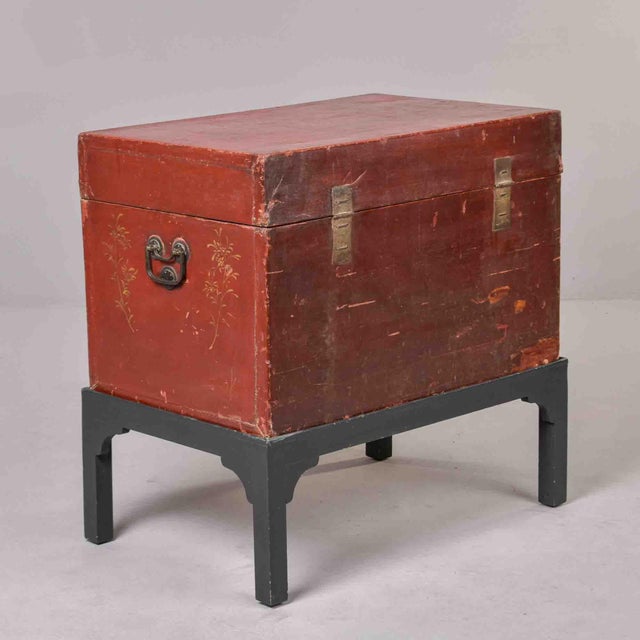 Wood 19th Century Chinese Red Lacquer Trunk on Stand With Gilt Decoration For Sale - Image 7 of 12