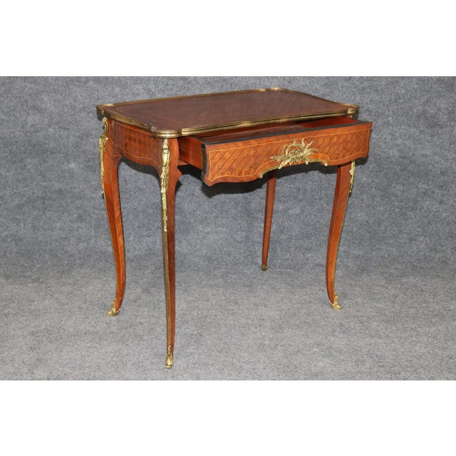 1940s Francois Linke Style Marquetry Bronze Mounted Louis XV End Occassional Table For Sale - Image 5 of 13