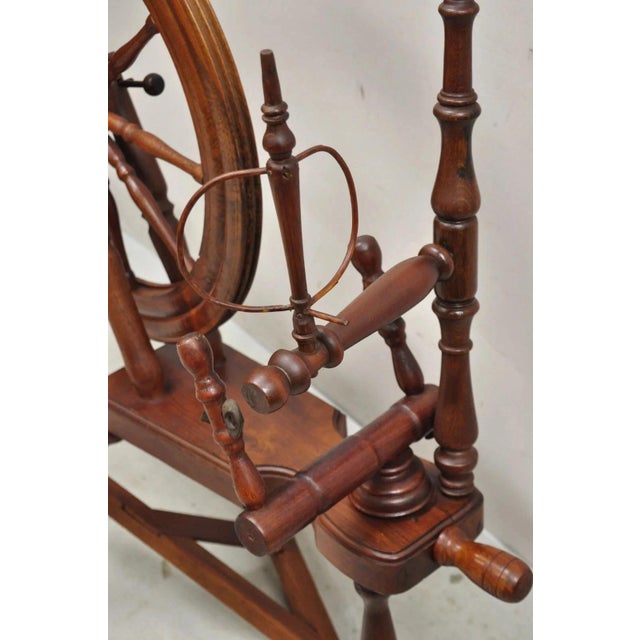 Antique Canadian Country Primitive Pine Wood Colonial Wooden Spinning Wheel For Sale In Philadelphia - Image 6 of 12