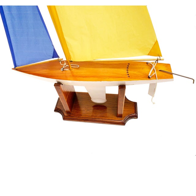 1950s Mid-Century Modern Pond Yacht Sailboat on Display Stand For Sale - Image 5 of 6