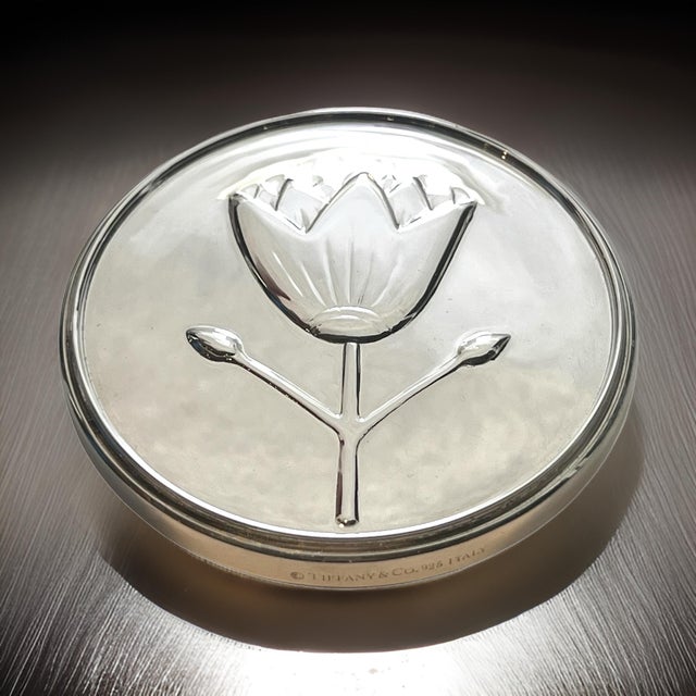 Tiffany & Co Estate Fashion Tulip Hand Mirror Sterling Silver 74.78 Grams For Sale - Image 4 of 9