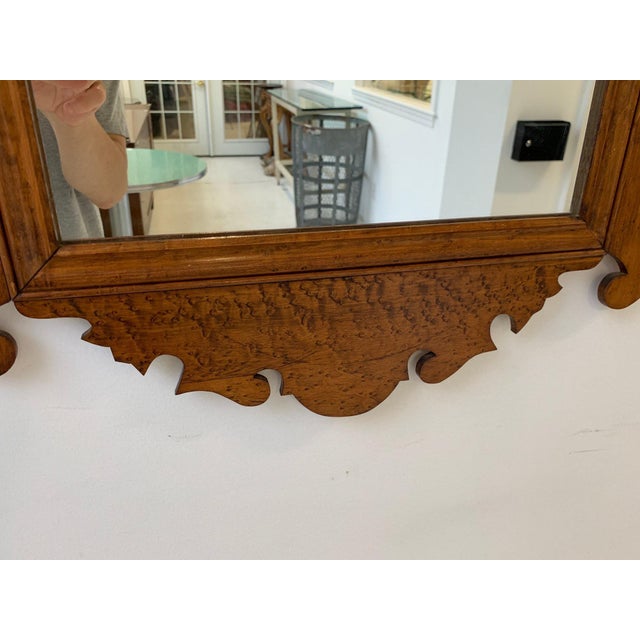 Antique Chippendale Style Bird’s-Eye Maple Wall Mirror For Sale In New York - Image 6 of 7