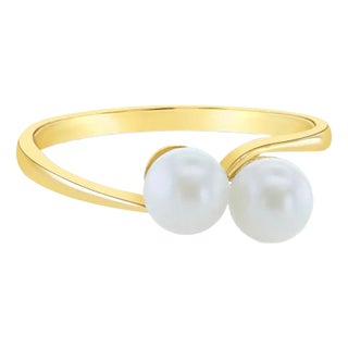 5MM Cultured Pearl Cluster Ring 14k Yellow Gold, Size 4 For Sale
