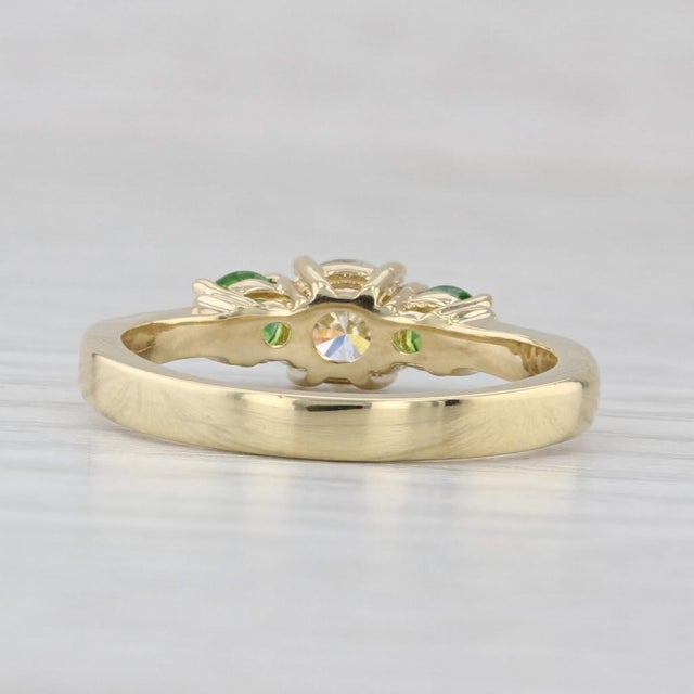 2010s 1.17ctw Diamond Green Demantoid Garnet 3-Stone Engagement Ring 18k Gold Sz 7.75 For Sale - Image 5 of 8