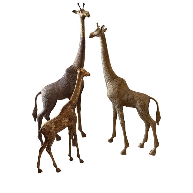 Hollywood Regency Vintage 1970s Hollywood Regency Solid Brass Giraffe Floor Statues - 3 Piece Family Set (Up to 54") For Sale - Image 4 of 4
