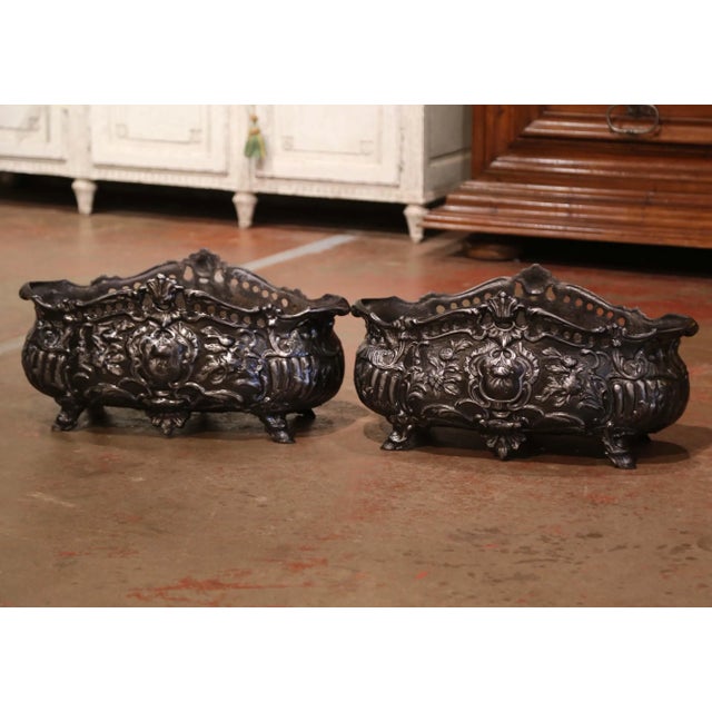 French Pair of 19th Century French Louis XV Cast Iron Jardinières Signed Dechenard For Sale - Image 3 of 10
