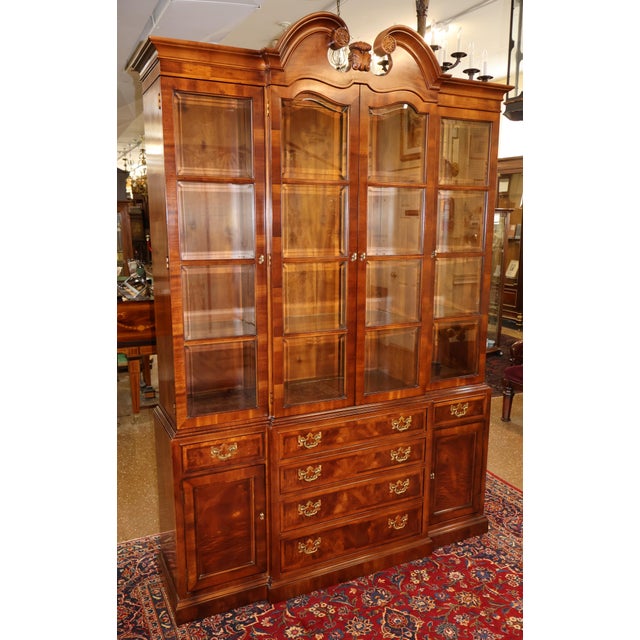 1990s Henredon Aston Court Burl Wood Beveled Glass Bookcase China Cabinet Breakfront For Sale - Image 5 of 18