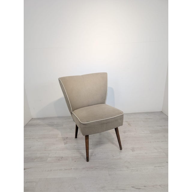 Vintage Knechtel Club Cocktail Armchair. A comfortable, upholstered vintage club armchair. Crafted from high-quality...