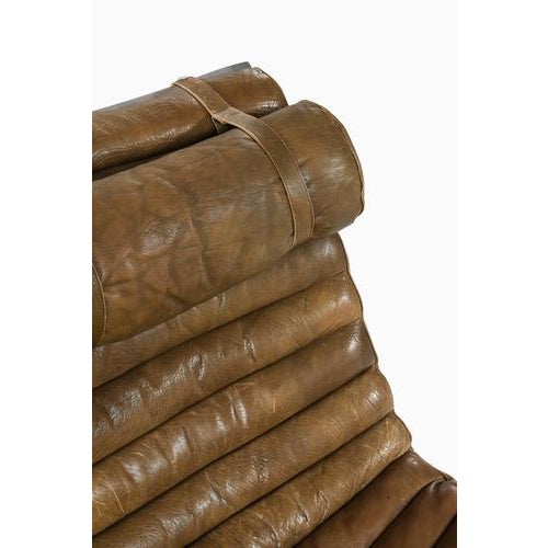 1970s Set of Easy Chair and Ottoman in Leather and Steel from Arne Norell, 1970s For Sale - Image 5 of 10