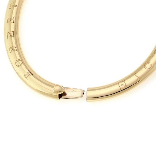 Roberto Coin Bracelet 18k Yellow Gold Engraved Hinged Bangle For Sale - Image 4 of 5
