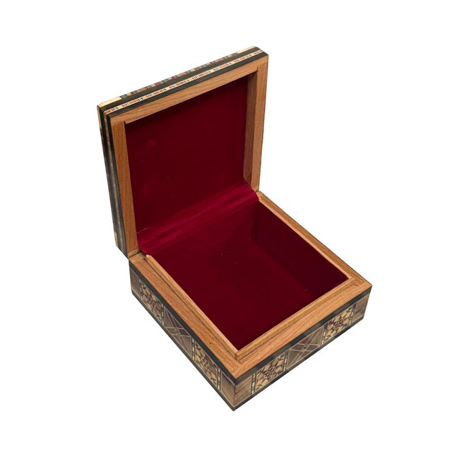 1980s 1980s Marquetry Wood Inlaid Jewelry Box For Sale - Image 5 of 5
