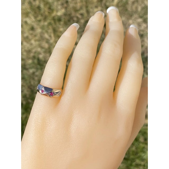 Mid 20th Century The Stinson: Ladies Retro 18K Rose Gold Band set with Ruby and Diamond, Size 3 For Sale - Image 9 of 10