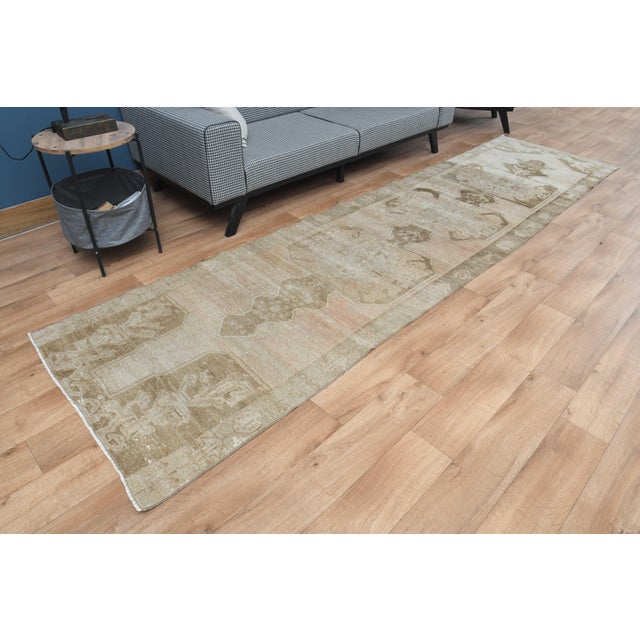 1970s Vintage Handmade Wool Cotton Turkish Beige Runner Rug For Sale In San Francisco - Image 6 of 11