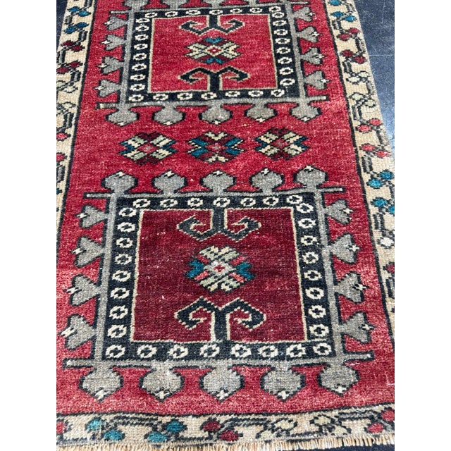 Contemporary Turkish Yastik Rug 1'7" x 3'3" For Sale - Image 3 of 5