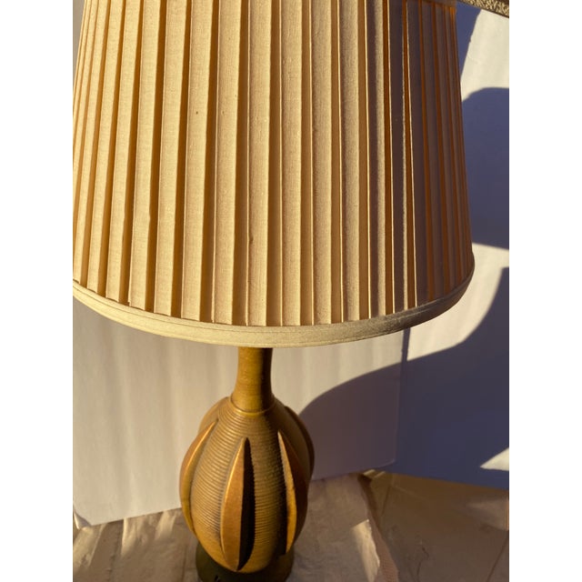 Metal Mid-Century Modern Textured Pottery Lamp For Sale - Image 7 of 13