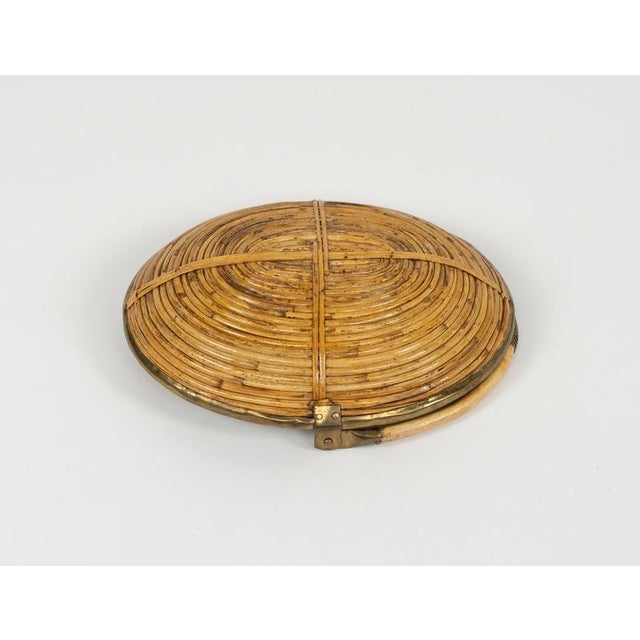 Mid-Century Modern Oval Bowl in Rattan and Brass, 1970s For Sale - Image 13 of 15