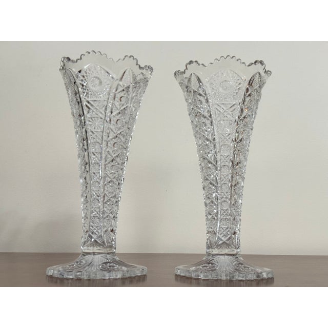 1950s Pair of Vintage Clear Glass Trumpet Vases, Daisy & Button Pattern, Mid Century Pressed Glass Decor For Sale - Image 5 of 10