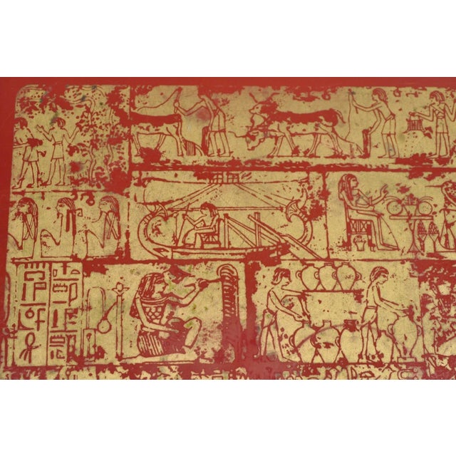 Late 20th Century Red Lacquered Wood Ancient Egyptian Hieroglyphic Gold Papyrus Square Bar Tray For Sale In Philadelphia - Image 6 of 12