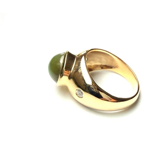 Gold 14ky Gold Gia Certified 7.11 Carat Natural Cat's Eye Chrysoberyl & Diamond Ring For Sale - Image 8 of 8