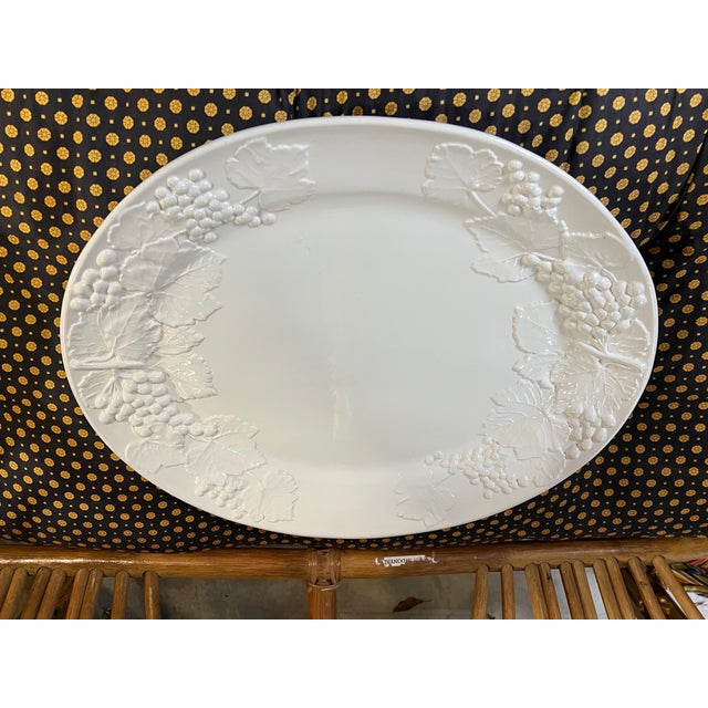 1970s Large Italian Serving Platter With Fruit and Grapes Relief For Sale - Image 10 of 10