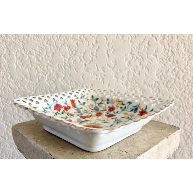 Mid 20th-Century Reticulated Floral Chintz Porcelain Vide Poche / Catchall Dish, Germany For Sale In Austin - Image 6 of 13