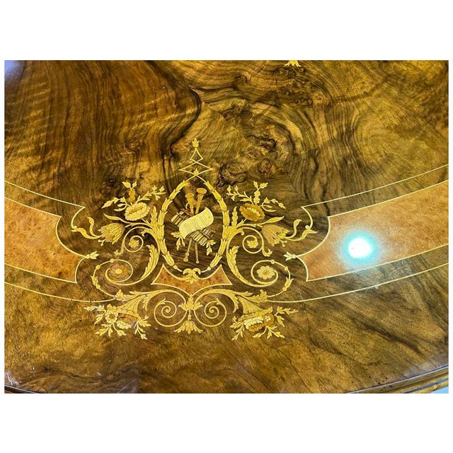 Extendable Dining Table in Walnut & Maple, 1920s For Sale - Image 18 of 18