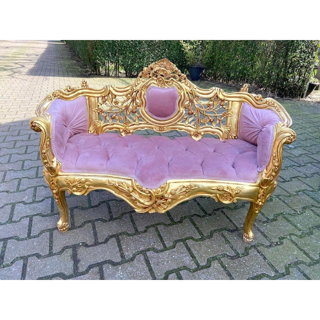 Pair of Vintage French Louis XVI Style Settees – Rose Velvet Tufted Upholstery & Gilded Beech Frames For Sale - Image 6 of 9