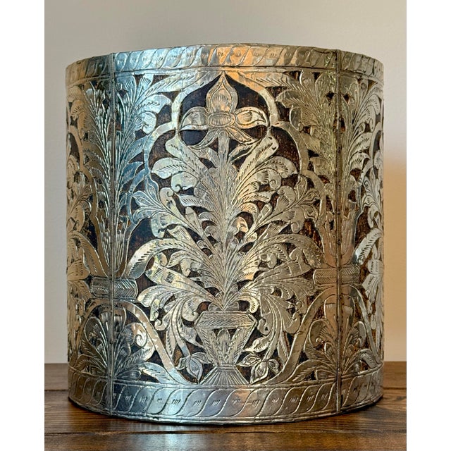 Beautiful wooden planter with a pierced and etched overlay of a silver-toned metal. Please see condition details noted....