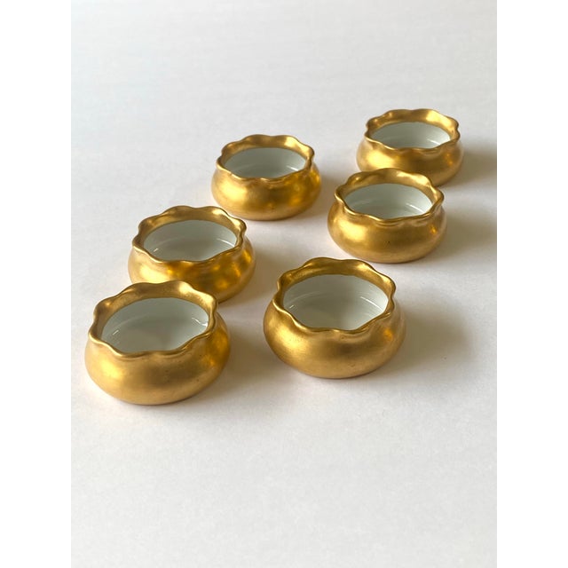 Victorian Antique Victorian Golden Porcelain Open Salt Cellars by Oscar & Edgar Gutherz, Austria- Set of 6 For Sale - Image 3 of 5