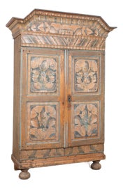 Example of Wall Cabinets